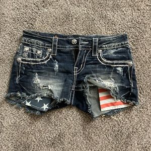 Miss me shorts size 25 American flag pockets